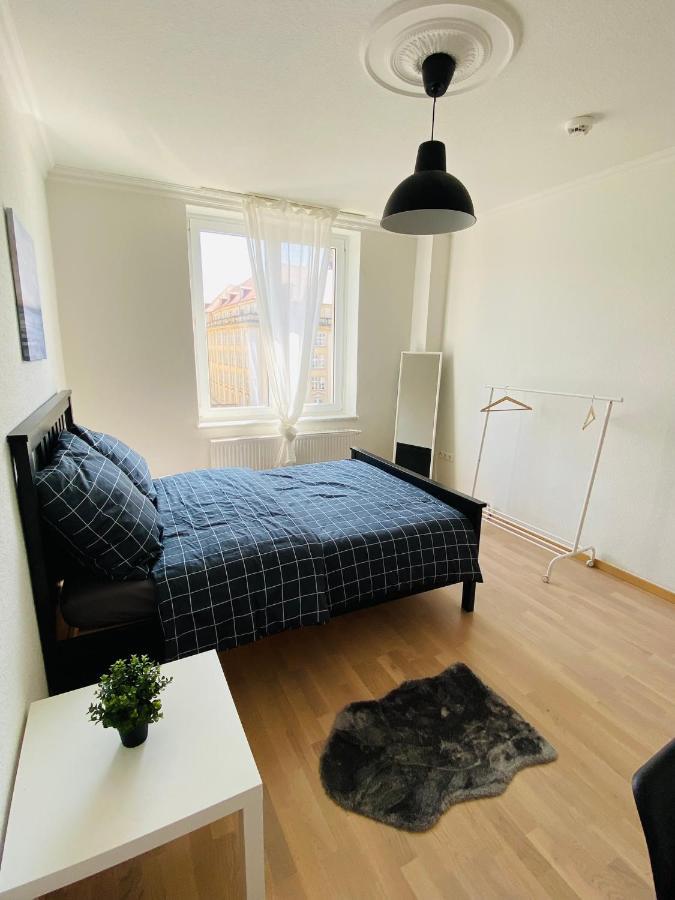 Luxury 3-Room Apartment Drezda Kültér fotó